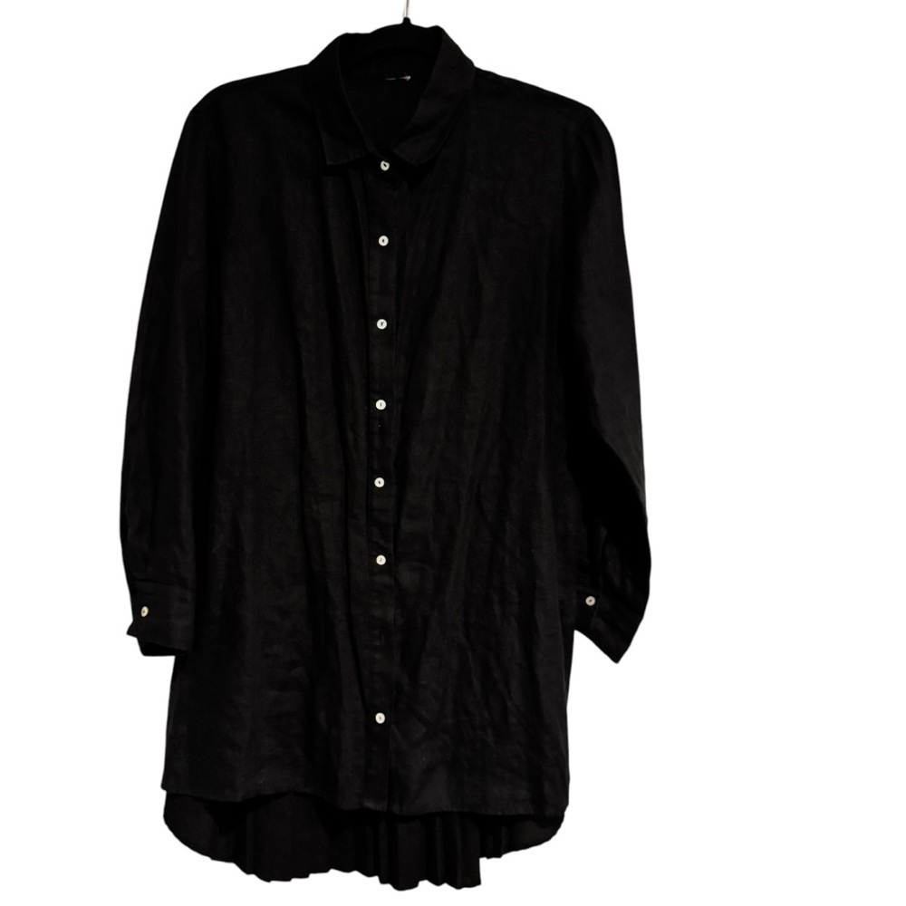 Comfy USA Pleated Black Long linen shirt in Size Small. Layered Look Piece
